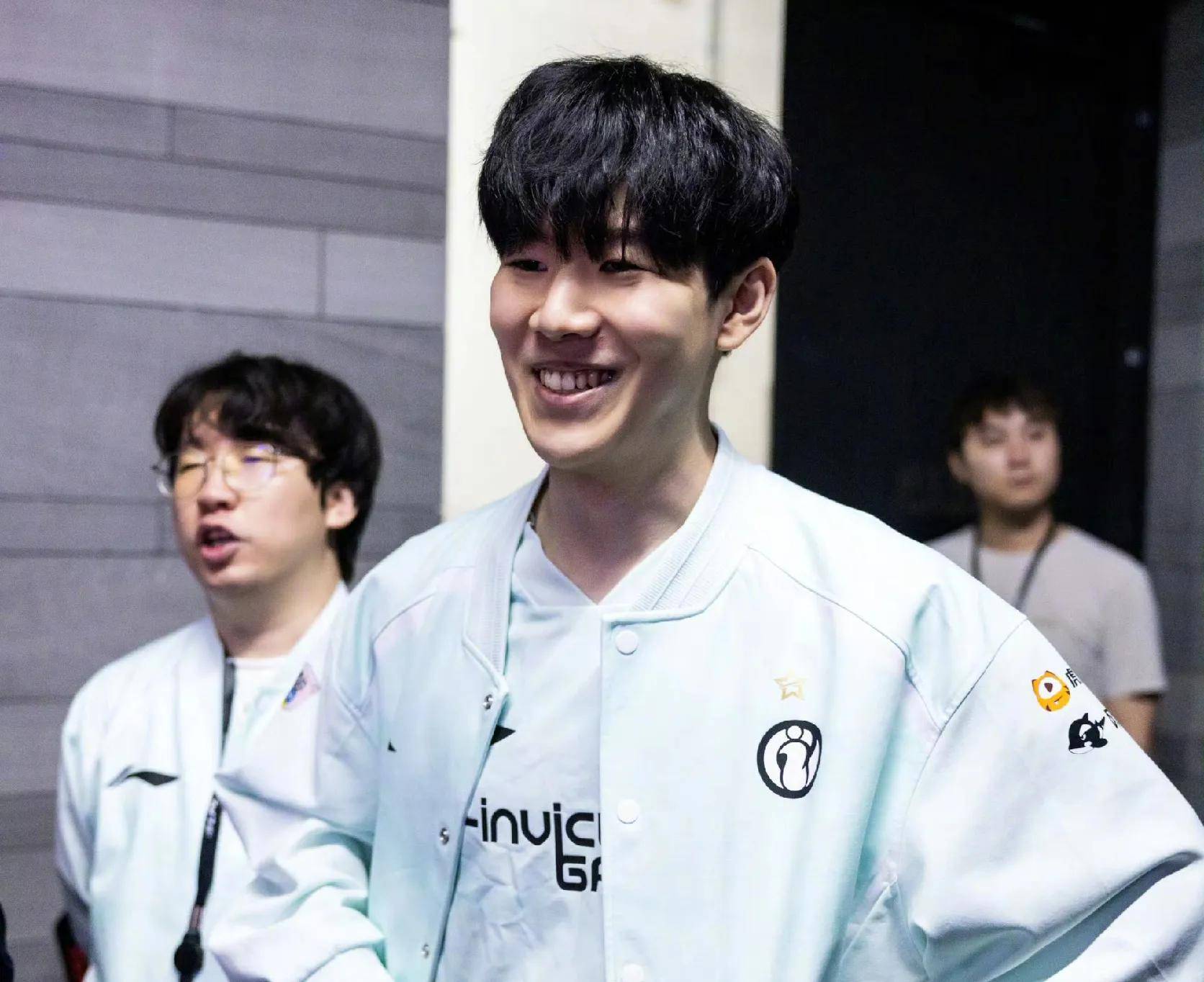 每个位置列 每个位置列