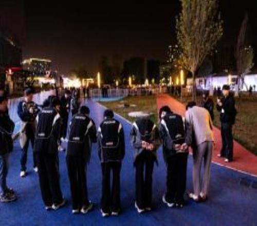 矛盾缓和并 矛盾缓和并