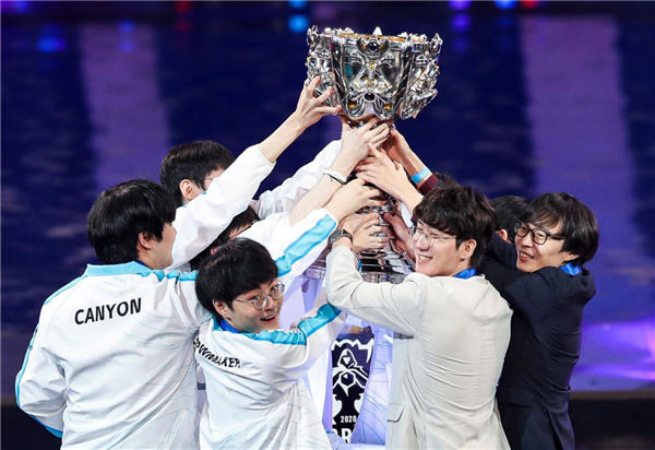 主题可围绕 主题可围绕